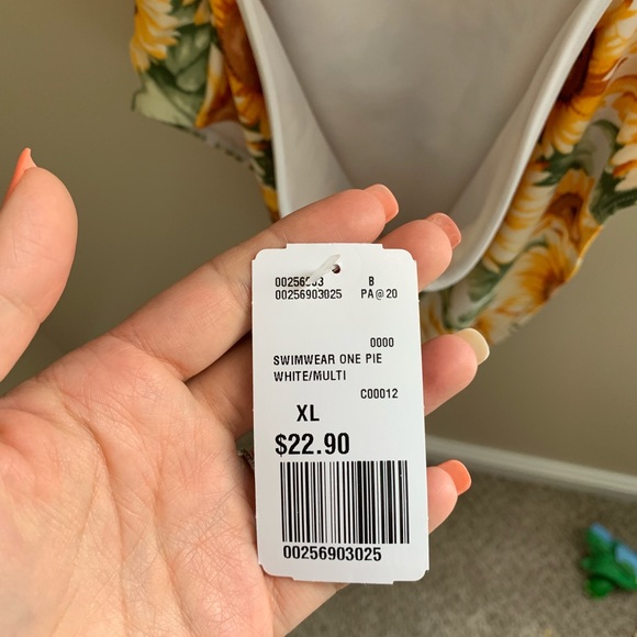 Forever 21 bathing suit - Picture 3 of 3